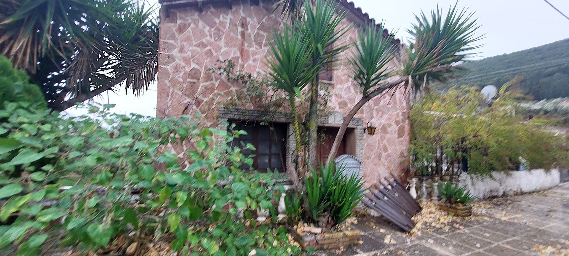 Οικόπεδο με κτίσμα  σε πλειστηριασμό Δήμος Κεφαλονιάς