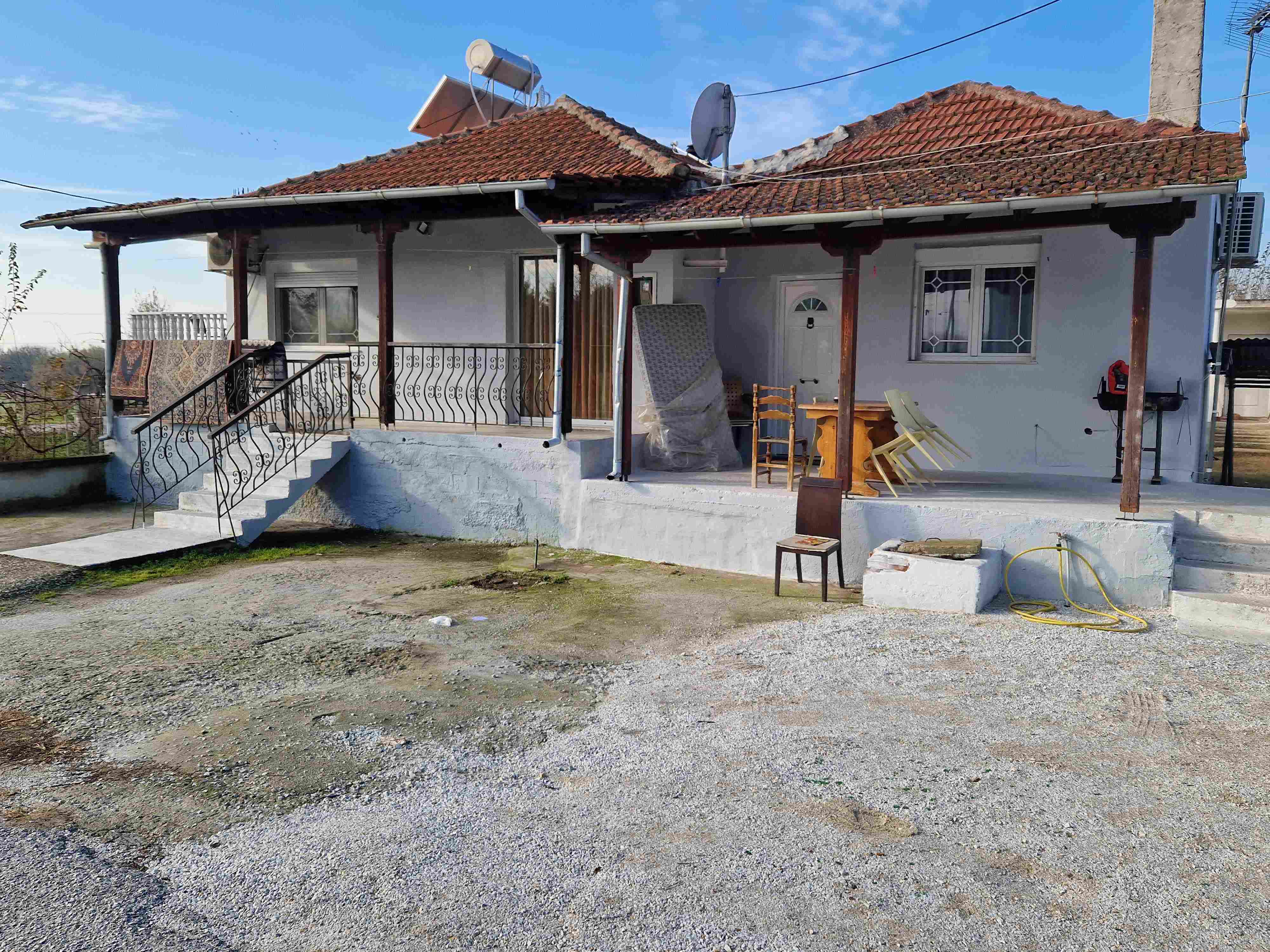 Οικόπεδο με κτίσμα  σε πλειστηριασμό Δήμος Σερρών