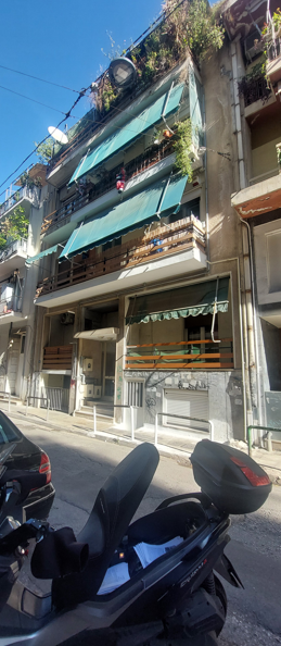 photo1