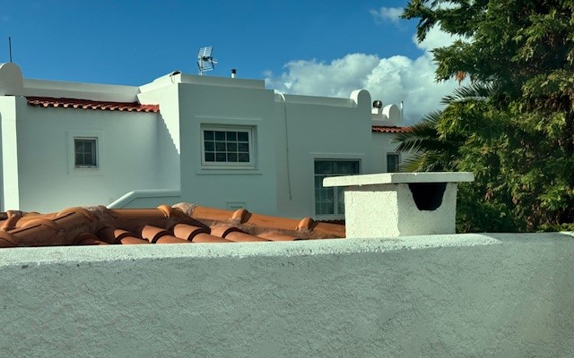 photo1