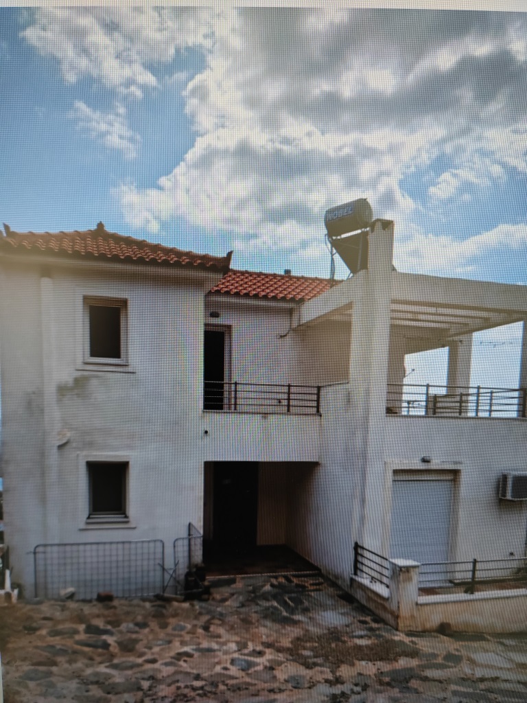 Οικόπεδο με κτίσμα 778.28 τ.μ. σε πλειστηριασμό Δήμος Κύμης - Αλιβερίου