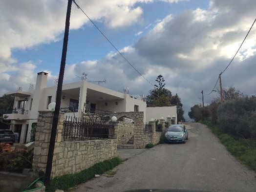 Οικόπεδο με κτίσμα  σε πλειστηριασμό Δήμος Ρεθύμνης