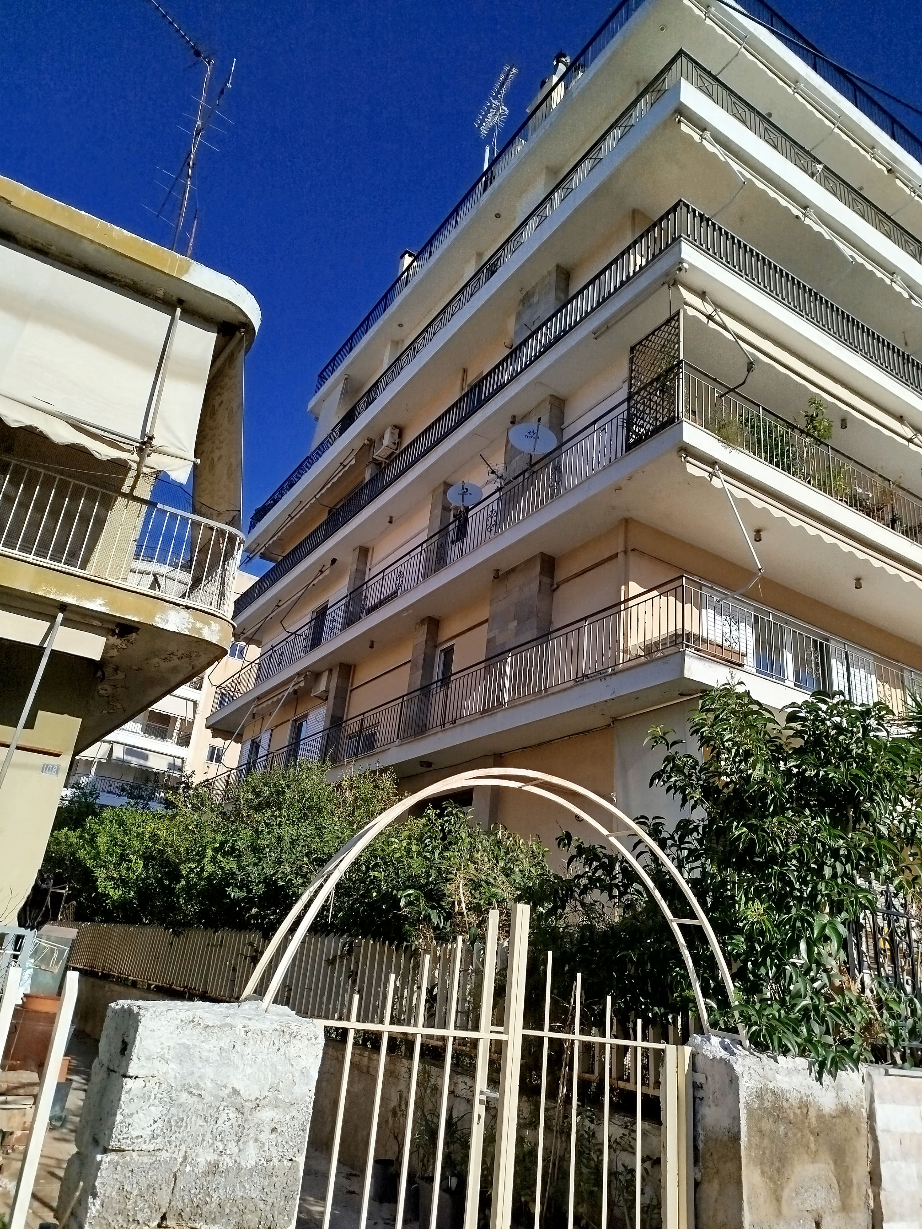 photo0