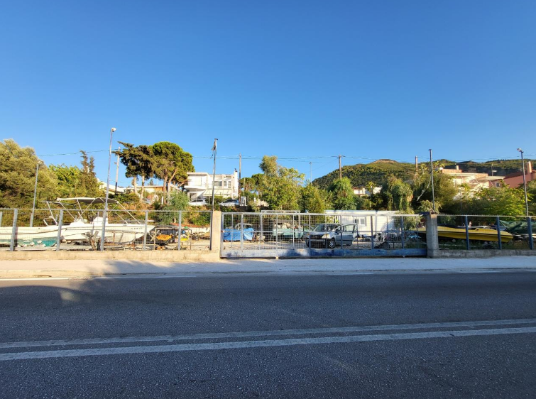 Οικόπεδο με κτίσμα  σε πλειστηριασμό Municipality of Aegialia