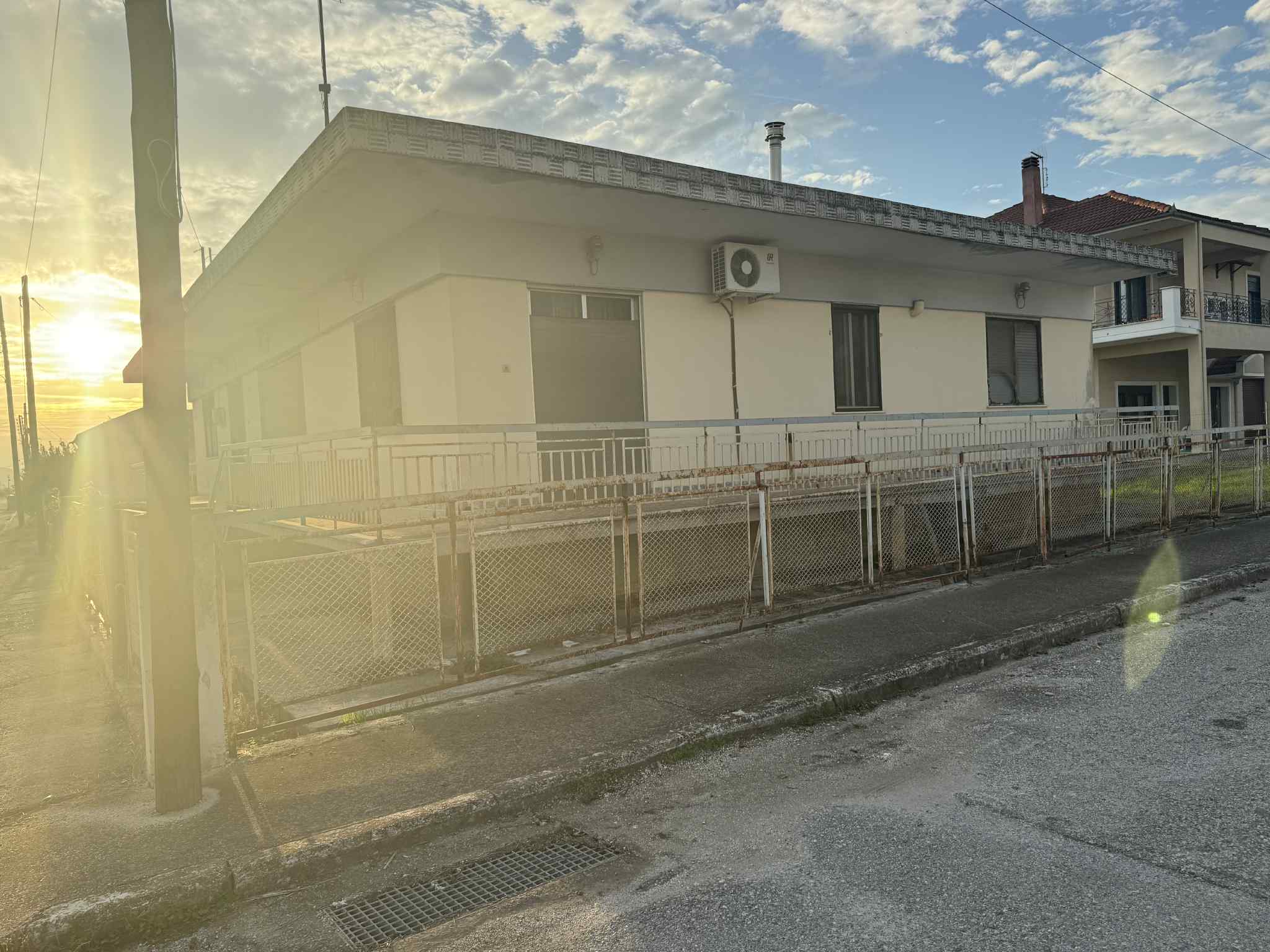 Οικόπεδο με κτίσμα  σε πλειστηριασμό Δήμος Δράμας