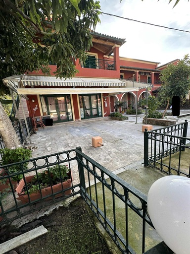 Οικόπεδο με κτίσμα  σε πλειστηριασμό Δήμος Κέρκυρας