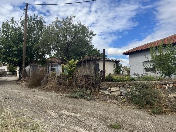 Οικόπεδο με κτίσμα  σε πλειστηριασμό Δήμος Σουφλίου