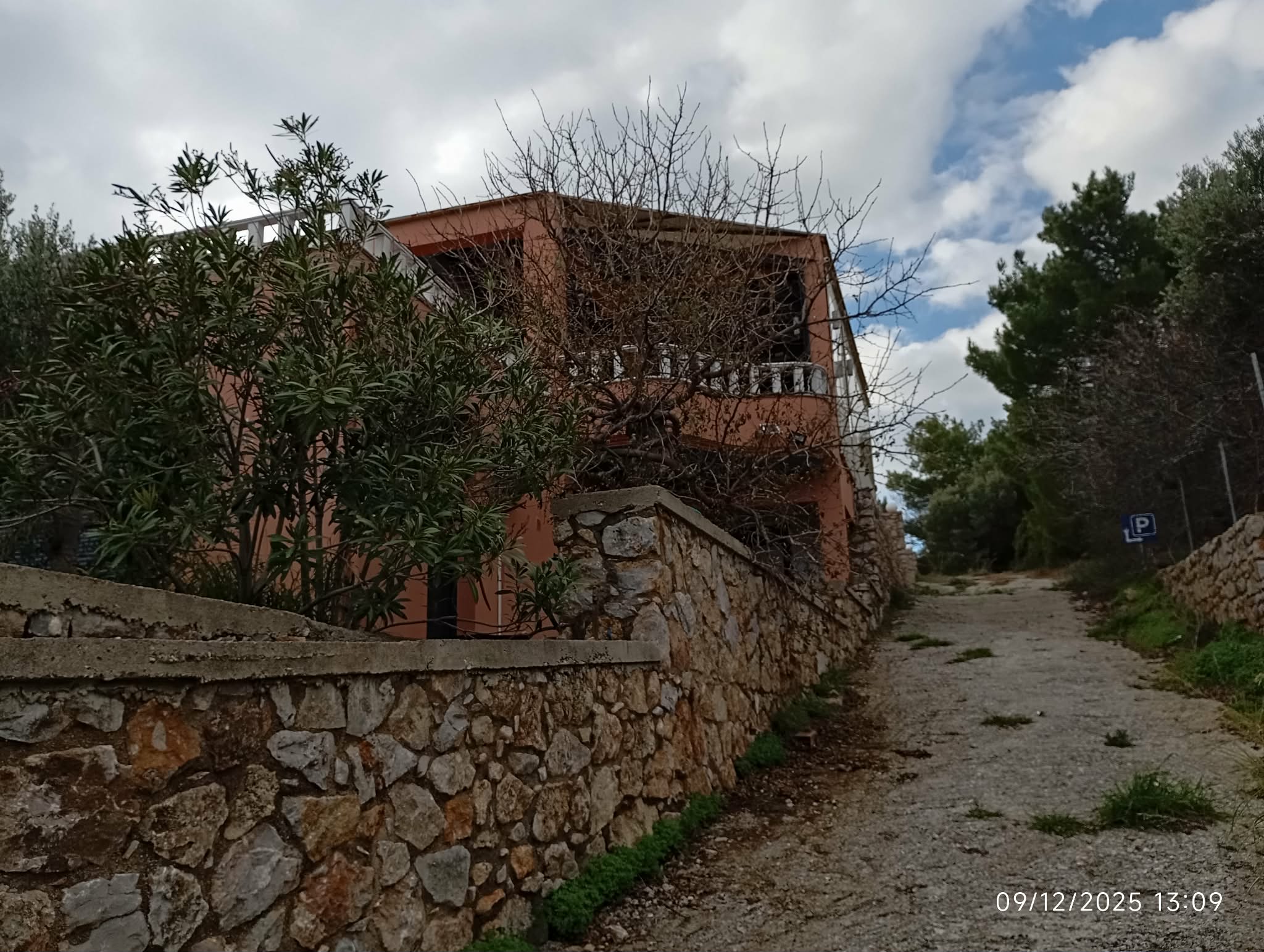 Οικόπεδο με κτίσμα  σε πλειστηριασμό Municipality of Chios