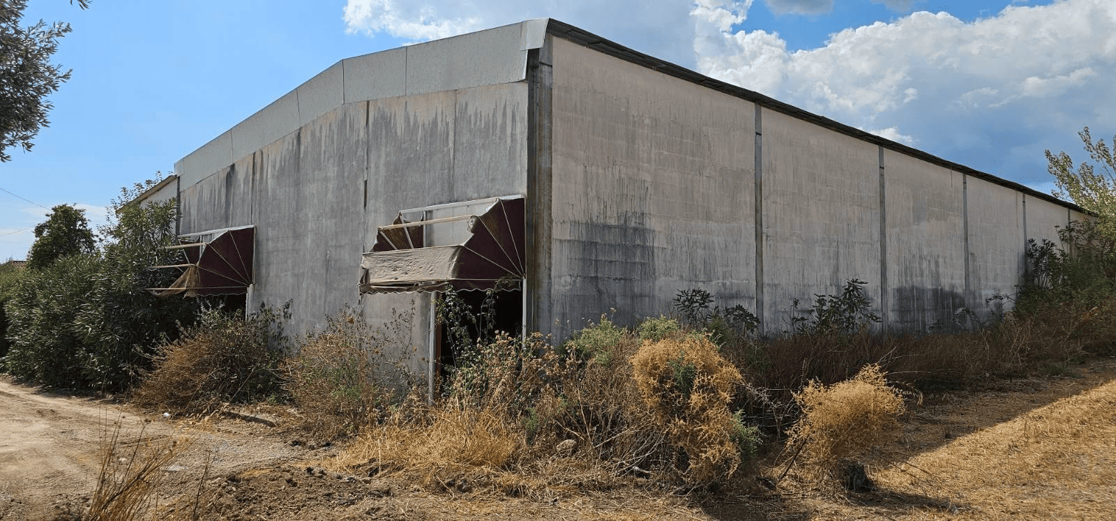 Οικόπεδο με κτίσμα  σε πλειστηριασμό Δήμος Καλαμάτας