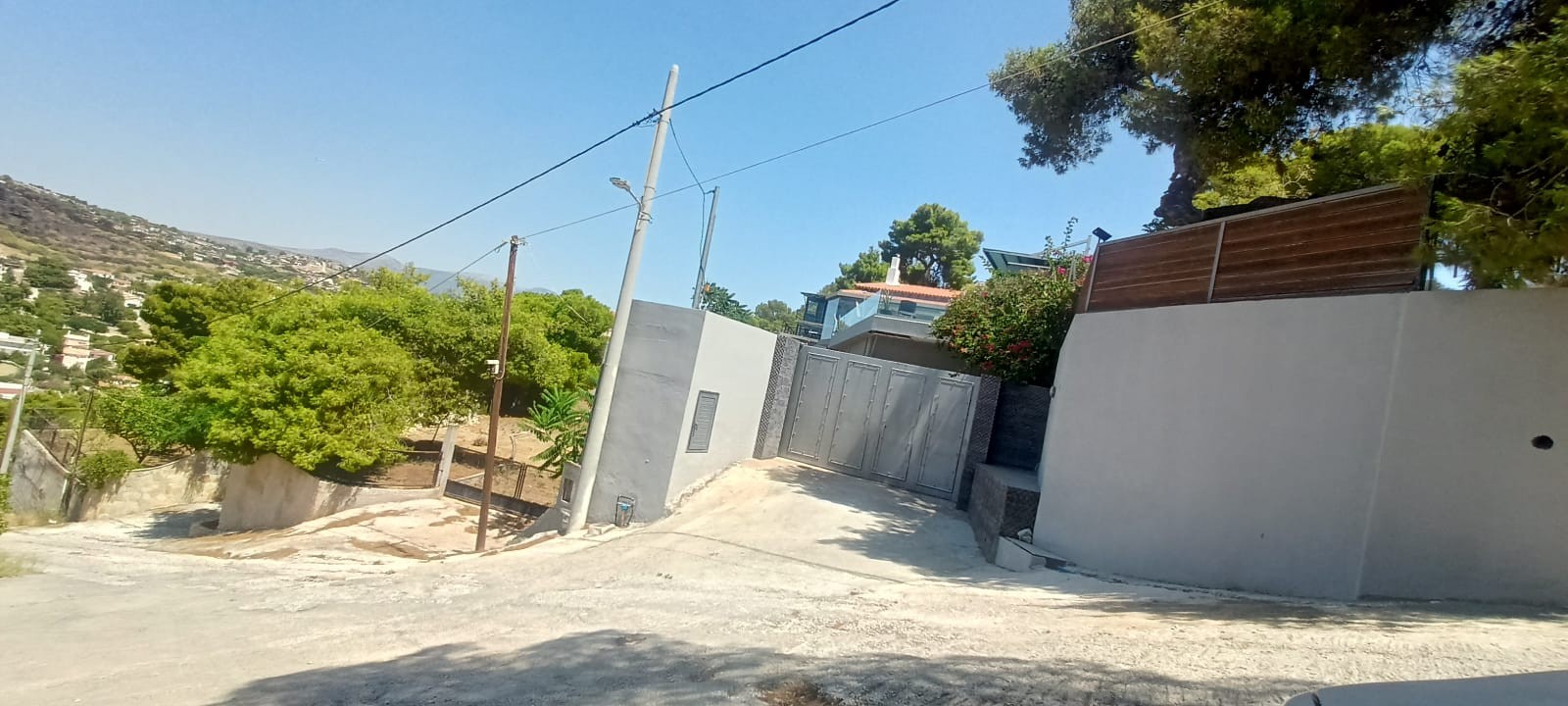 Οικόπεδο με κτίσμα 49.87 τ.μ. σε πλειστηριασμό Δήμος Σαρωνικού