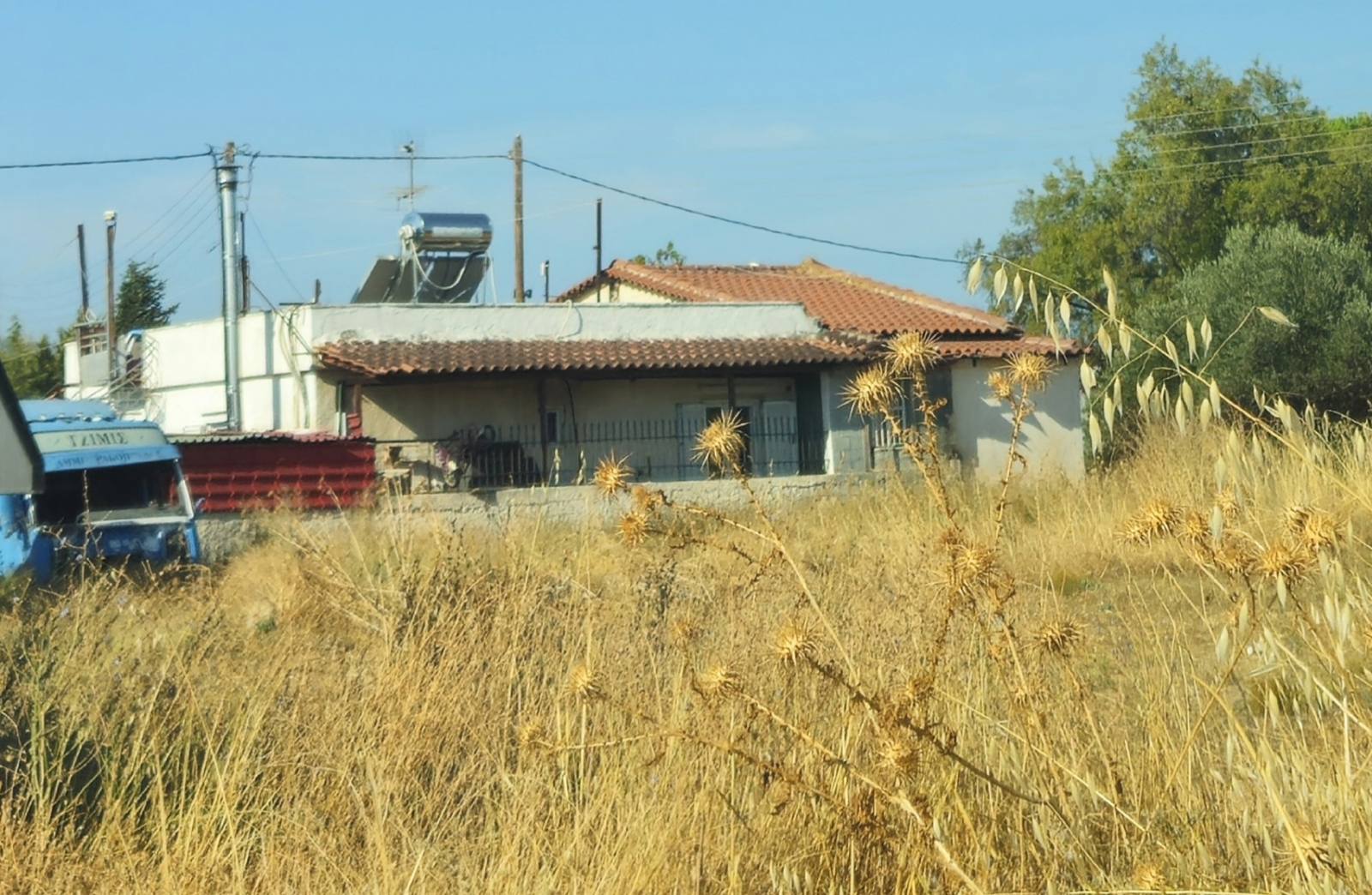 Οικόπεδο με κτίσμα  σε πλειστηριασμό Municipality of Corinthia