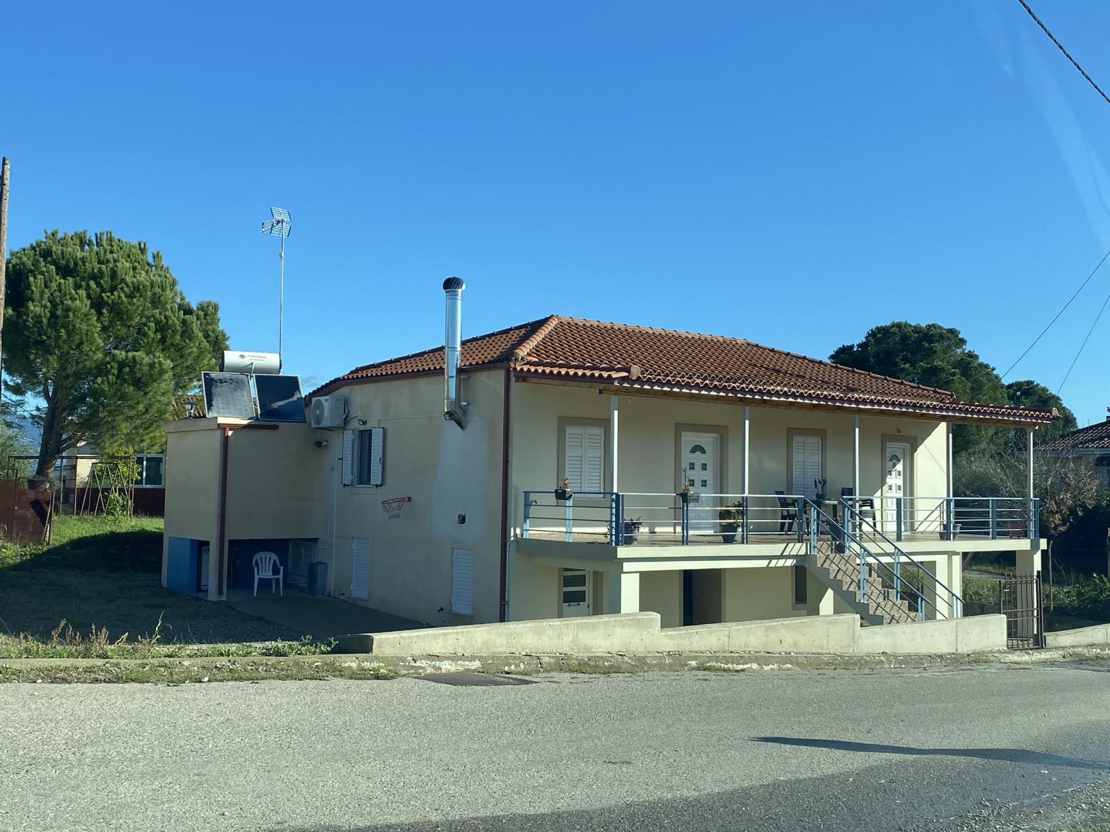 Οικόπεδο με κτίσμα  σε πλειστηριασμό Δήμος Ήλιδας