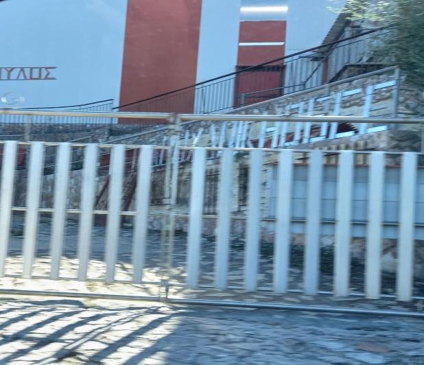 Αγροτεμάχιο με κτίσμα  σε πλειστηριασμό Municipality of Pylos - Nestoros