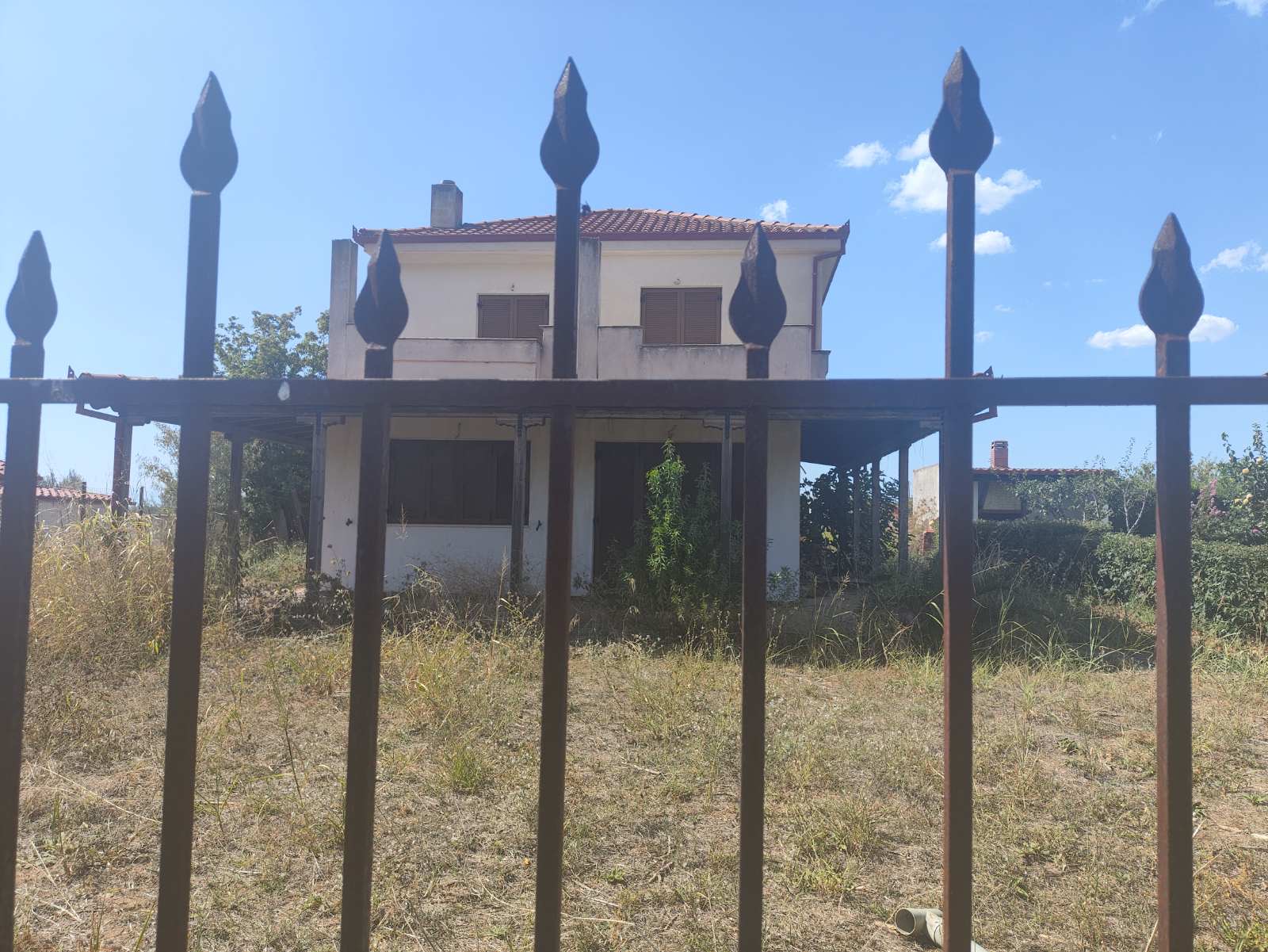 Οικόπεδο με κτίσμα  σε πλειστηριασμό Δήμος Πολυγύρου