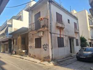 Οικόπεδο με κτίσμα  σε πλειστηριασμό Δήμος Καλαμάτας