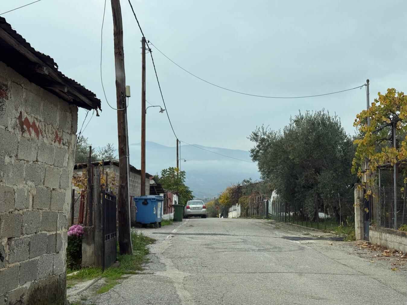 Οικόπεδο με κτίσμα  σε πλειστηριασμό Δήμος Κατερίνης
