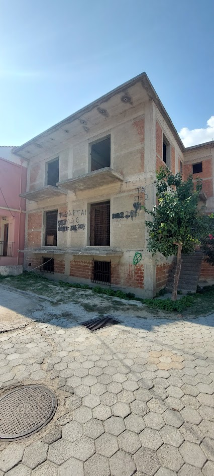 Οικόπεδο με κτίσμα  σε πλειστηριασμό Δήμος Κεφαλονιάς
