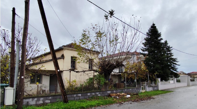 Οικόπεδο με κτίσμα  σε πλειστηριασμό Δήμος Τρικκαίων