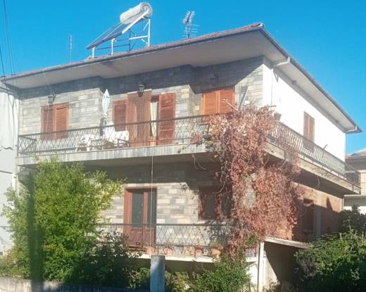 Οικόπεδο με κτίσμα 295 τ.μ. σε πλειστηριασμό Δήμος Καστοριάς