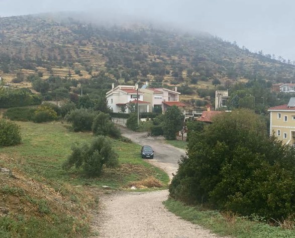 Οικόπεδο με κτίσμα  σε πλειστηριασμό Tribe Municipality