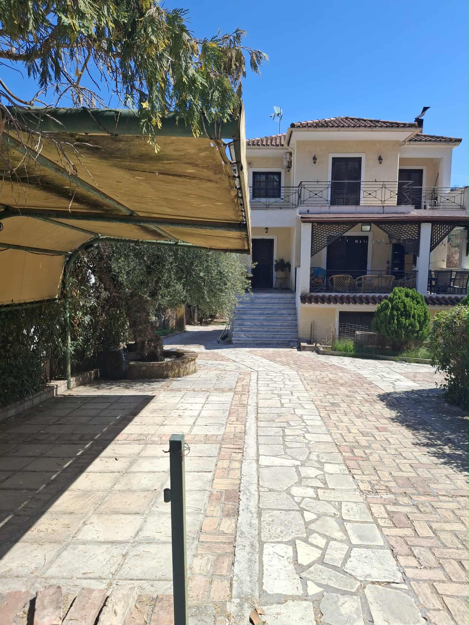 Οικόπεδο με κτίσμα  σε πλειστηριασμό Δήμος Πατρέων