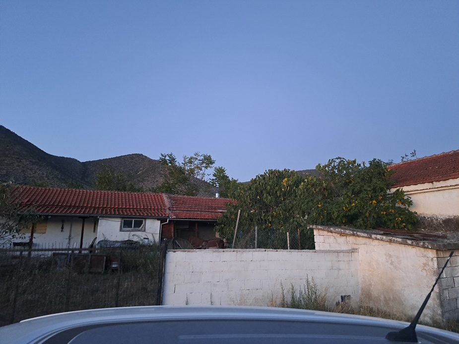 Οικόπεδο με κτίσμα  σε πλειστηριασμό Δήμος Κοζάνης