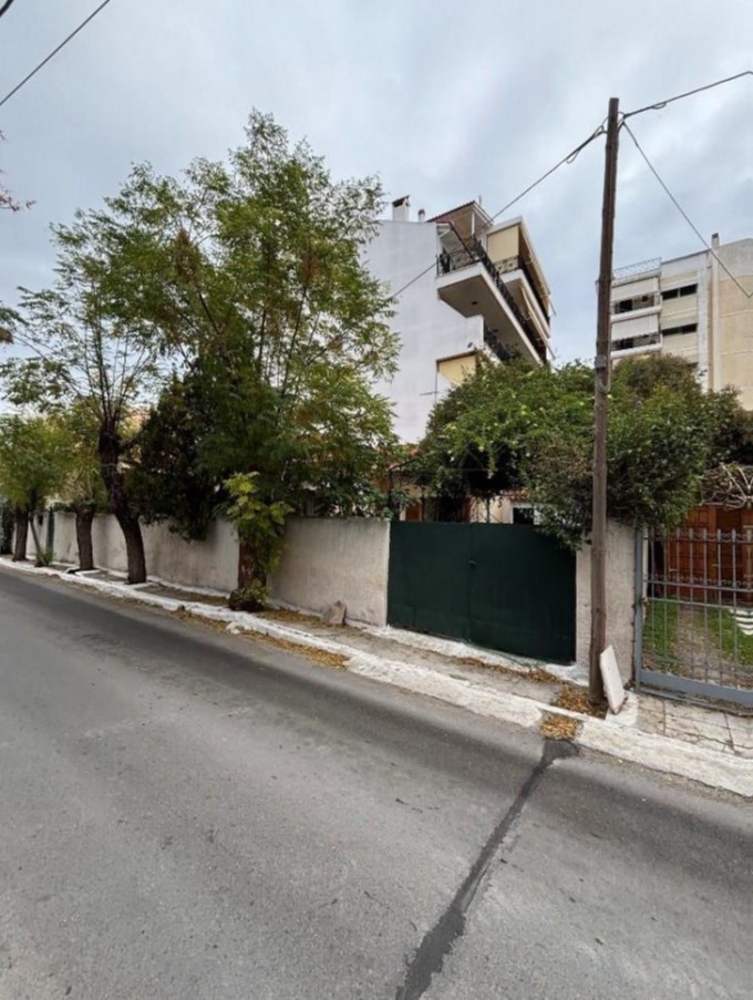 Οικόπεδο με κτίσμα  σε πλειστηριασμό Δήμος Αχαρνών