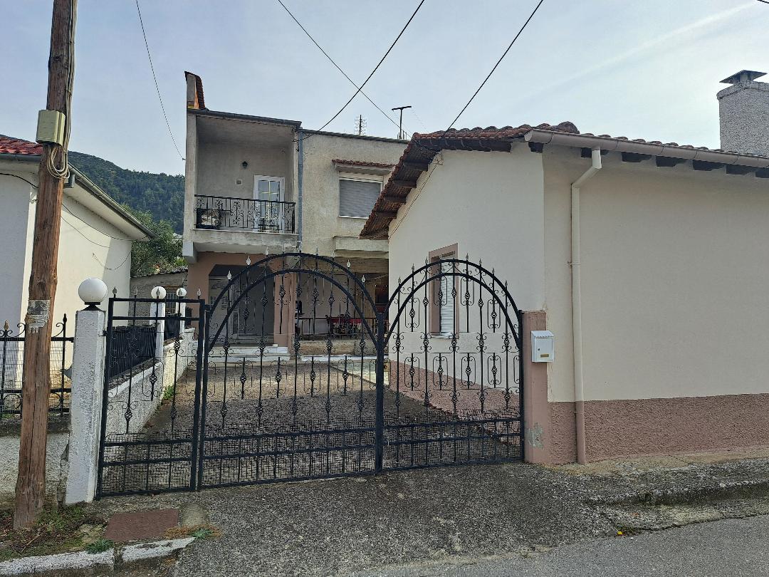 Οικόπεδο με κτίσμα 373.51 sq.m. σε πλειστηριασμό Municipality of Servia - Velventou