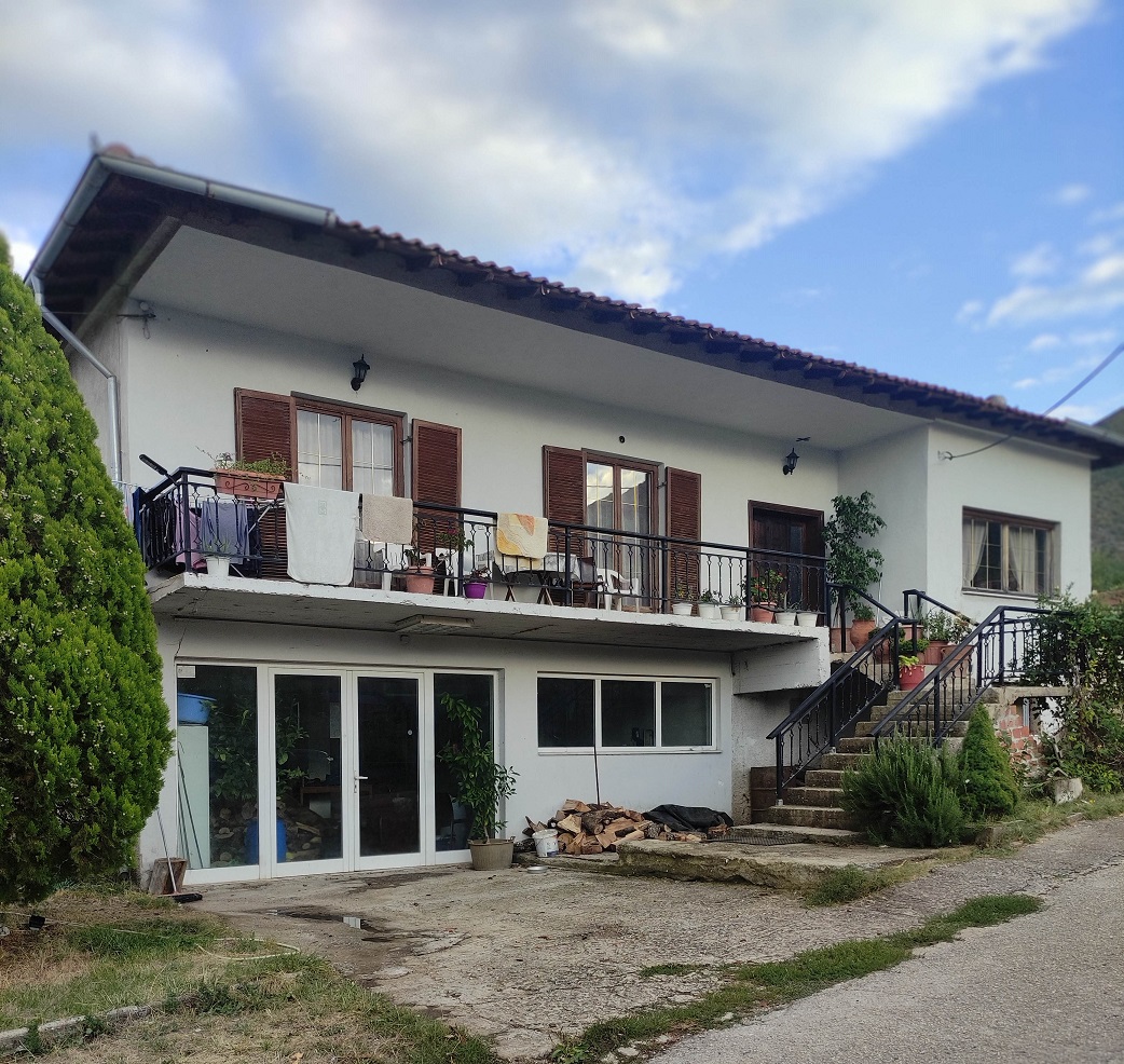 Οικόπεδο με κτίσμα  σε πλειστηριασμό Δήμος Κοζάνης