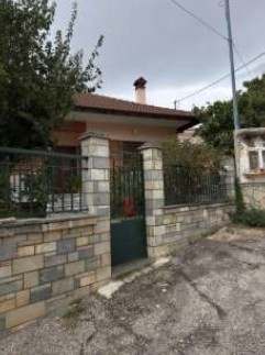 Οικόπεδο με κτίσμα  σε πλειστηριασμό Δήμος Βοίου