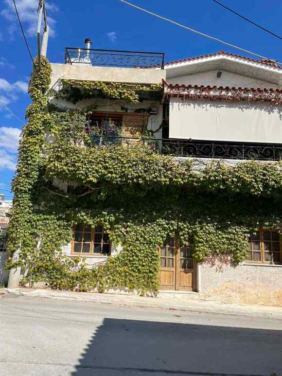 Οικόπεδο με κτίσμα  σε πλειστηριασμό Municipality of Spata - Artemis