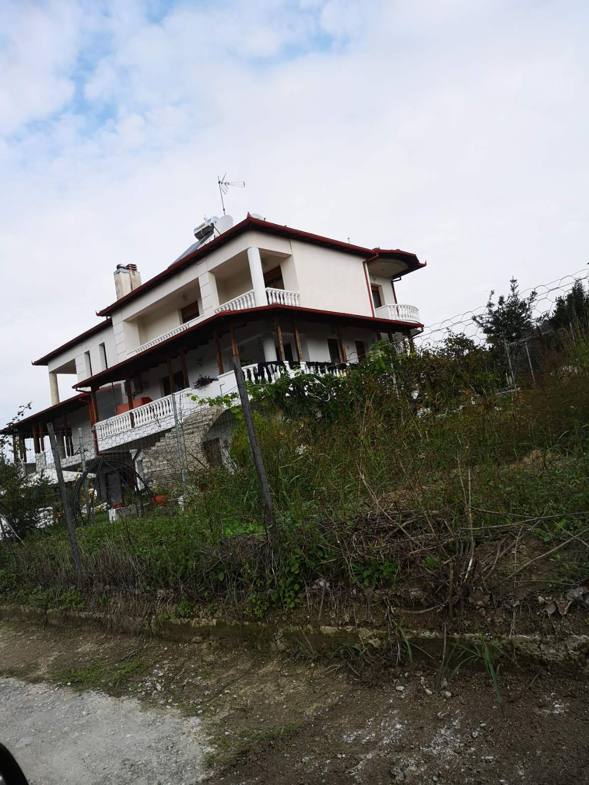 Οικόπεδο με κτίσμα  σε πλειστηριασμό Δήμος Κατερίνης