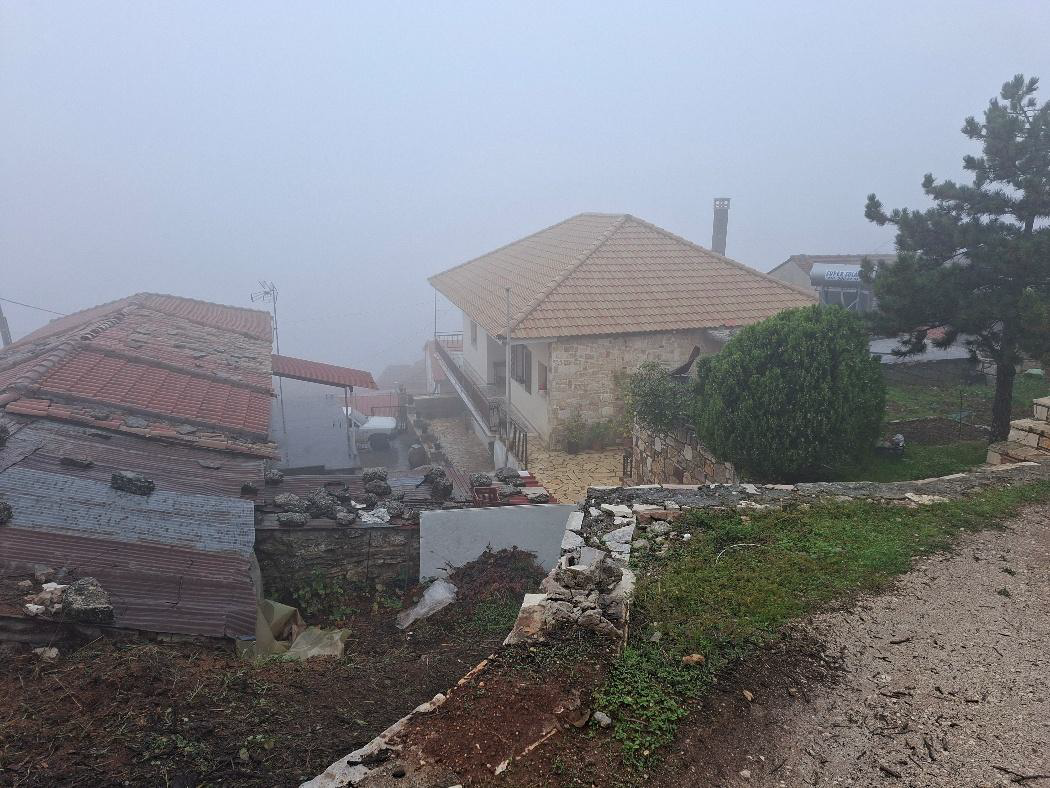 Οικόπεδο με κτίσμα 479.37 sq.m. σε πλειστηριασμό Municipality of Sikyonia