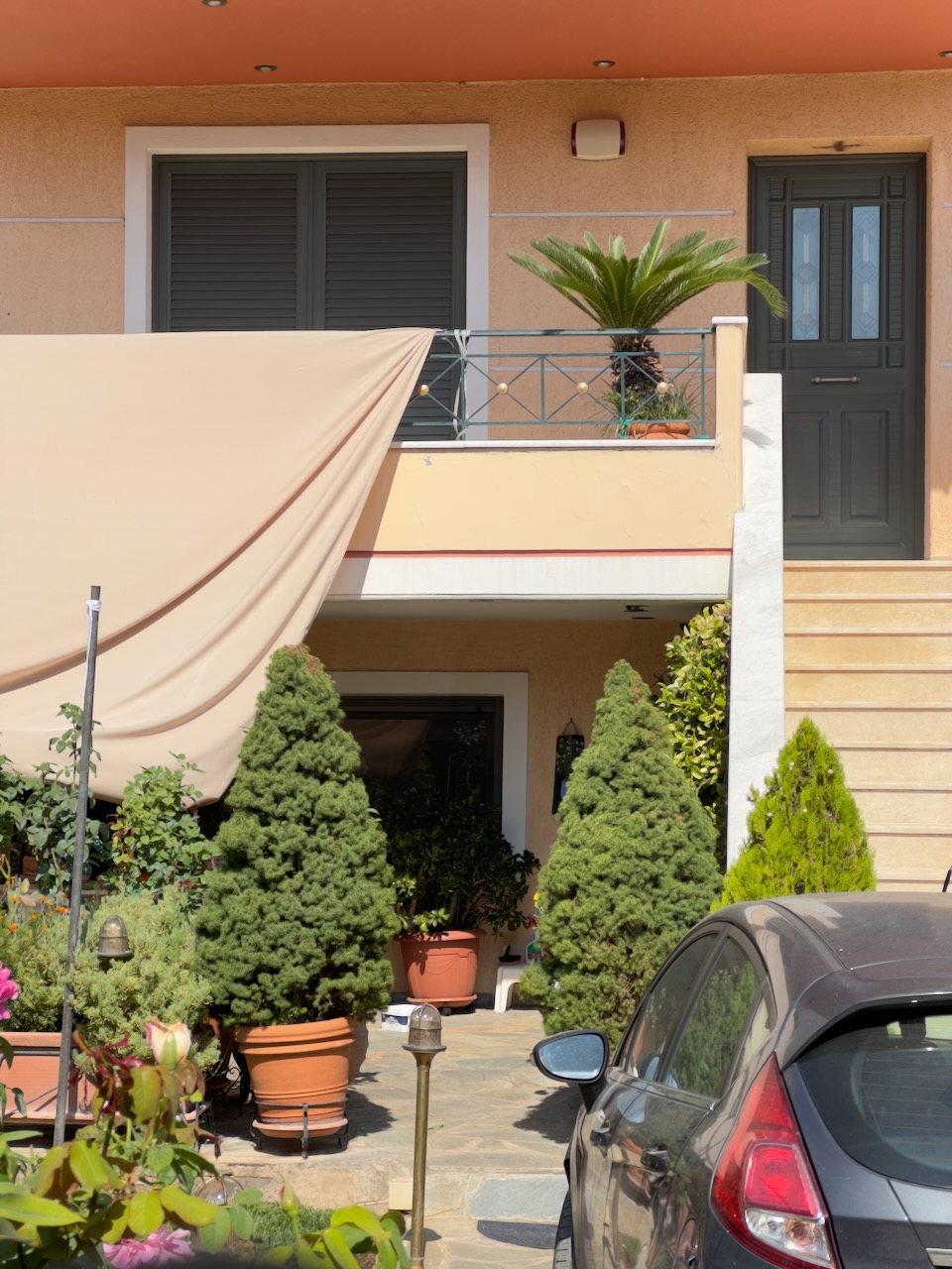 Οικόπεδο με κτίσμα  σε πλειστηριασμό Δήμος Διονύσου