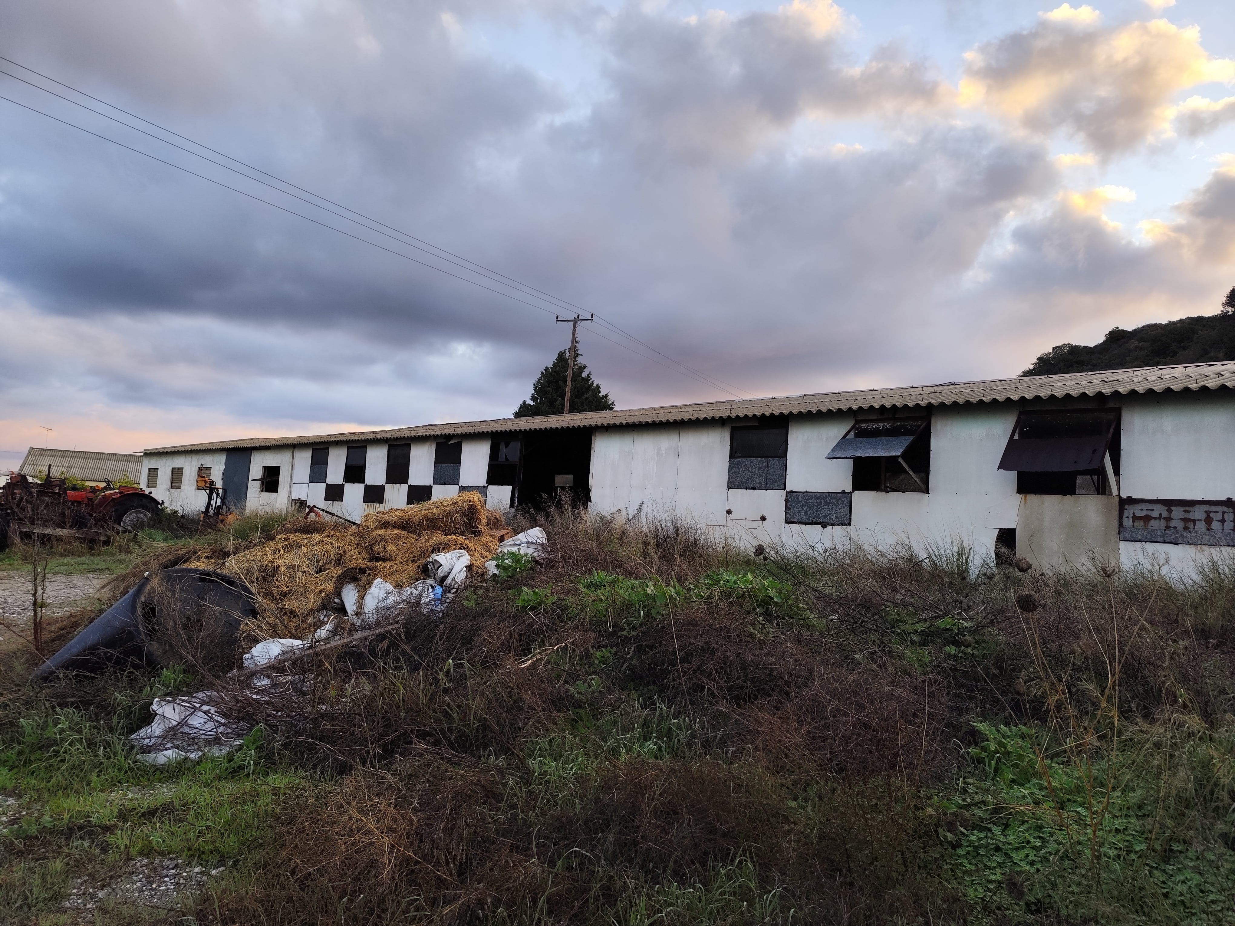 Αγροτεμάχιο με κτίσμα 47071 sq.m. σε πλειστηριασμό Municipality of Rhodes