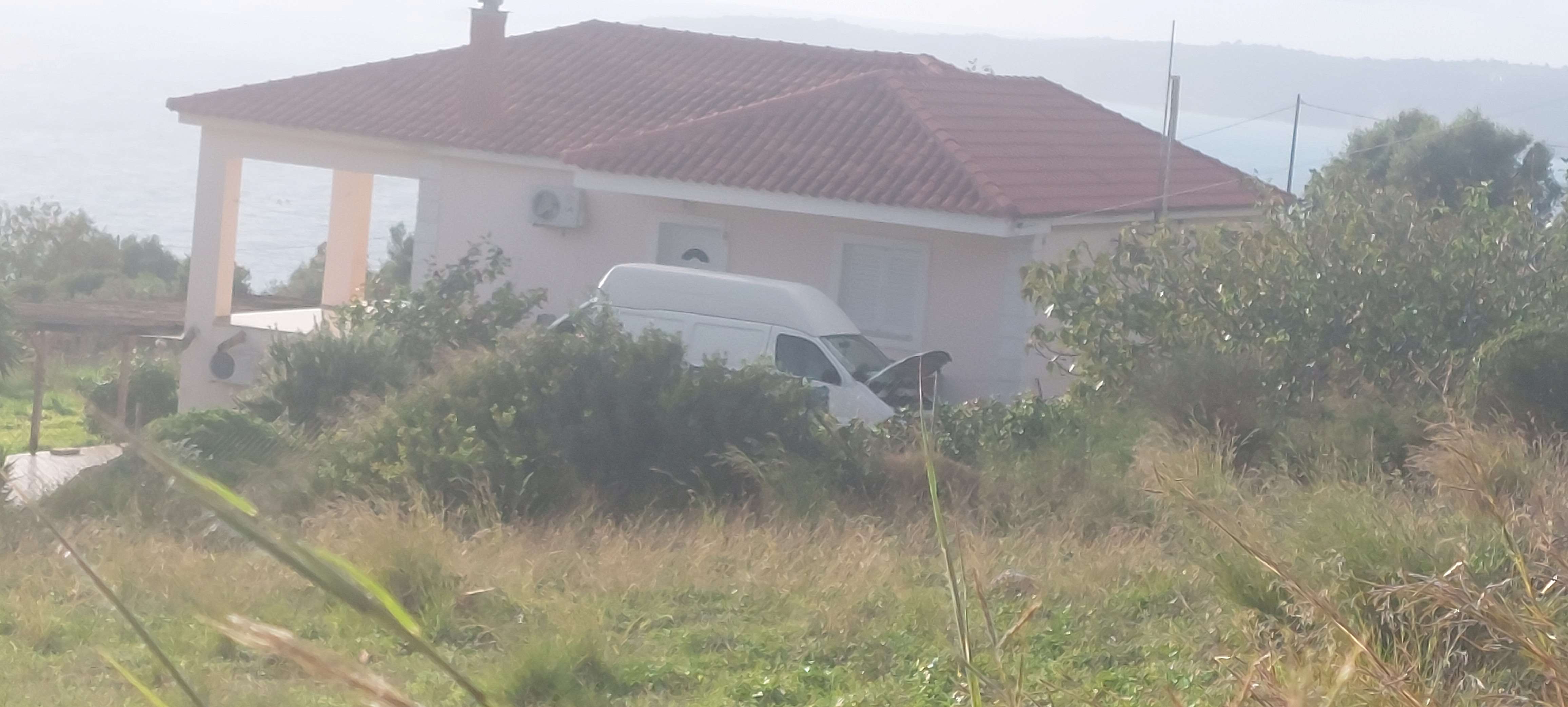 Αγροτεμάχιο με κτίσμα  σε πλειστηριασμό Δήμος Κεφαλονιάς