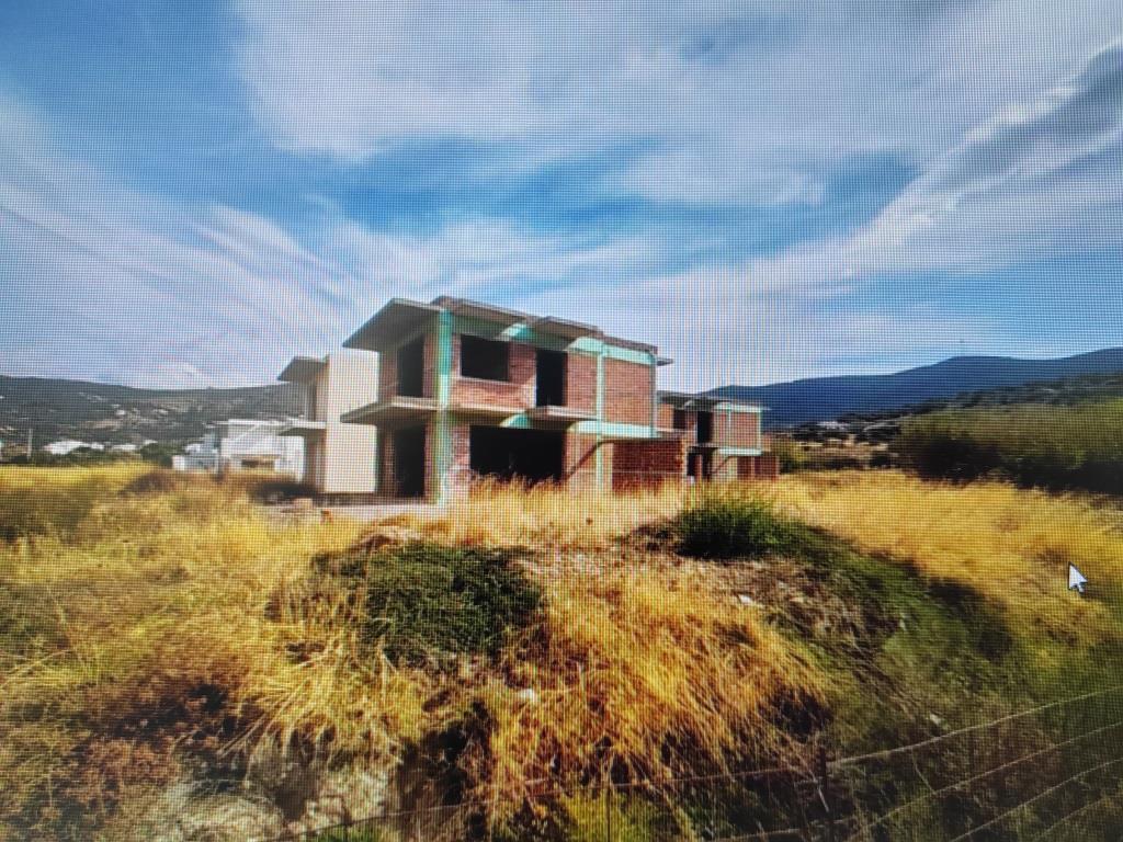 Αγροτεμάχιο με κτίσμα 434.26 τ.μ. σε πλειστηριασμό Δήμος Καρύστου