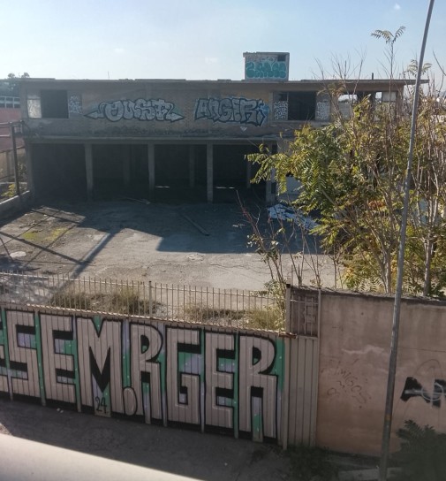 Οικόπεδο με κτίσμα  σε πλειστηριασμό Δήμος Μεταμορφώσεως