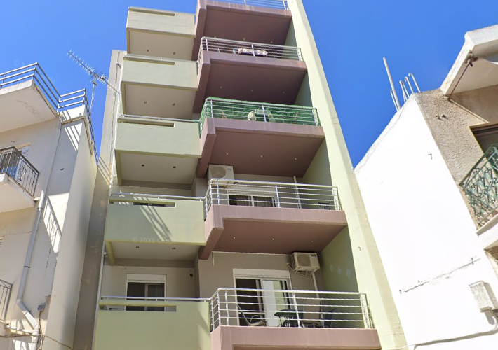 Διαμέρισμα 84 τ.μ. και θέση στάθμευσης