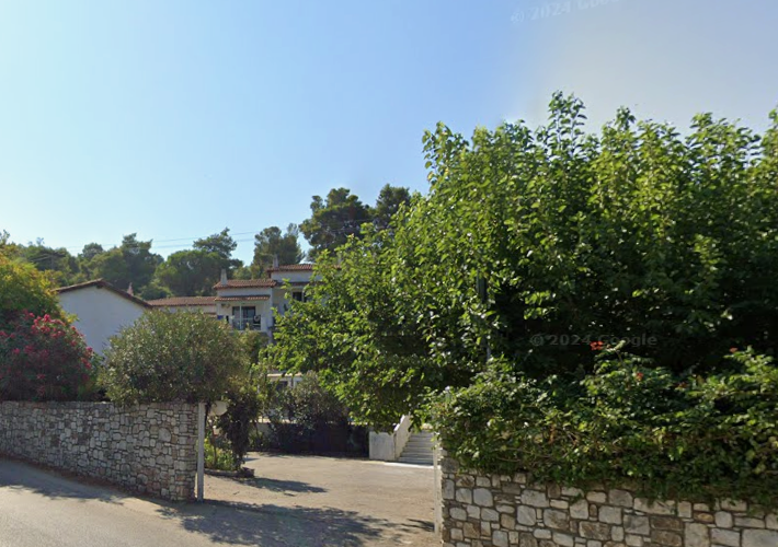 Ενοικιαζόμενα διαμερίσματα 397 τ.μ. με πισίνα