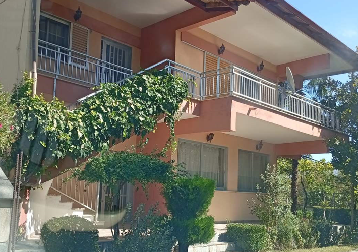 Μονοκατοικία 219 τ.μ.