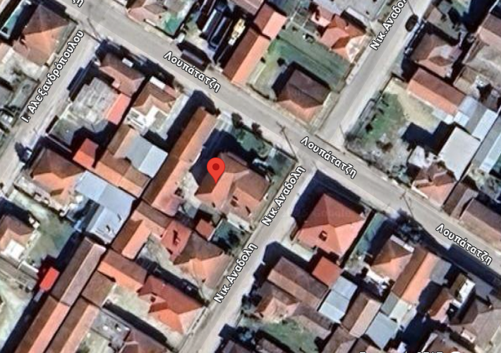 Μονοκατοικία 178 τ.μ. και αποθήκη 180 τ.μ.