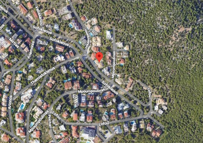 Μονοκατοικία 227 τ.μ. με θέσεις στάθμευσης