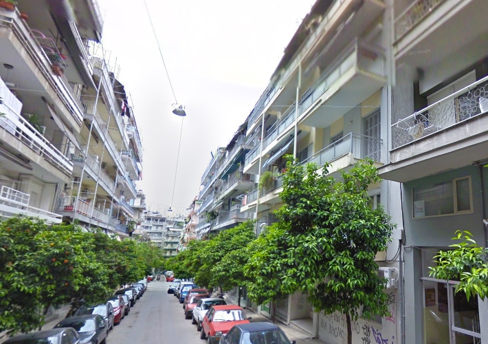 Διαμέρισμα 74 τ.μ. και αποθήκη