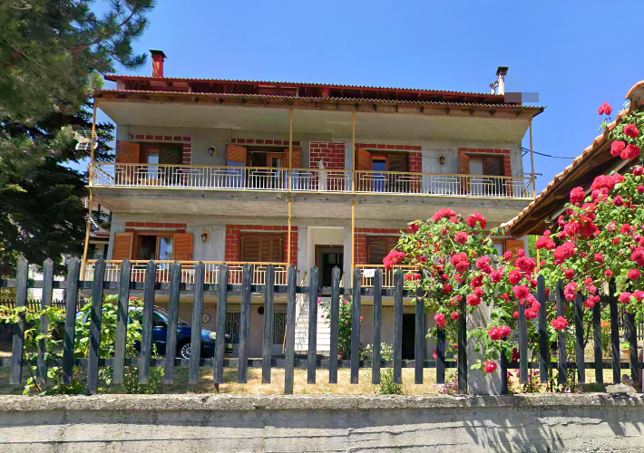 Διαμέρισμα σε οικόπεδο 368 τ.μ.