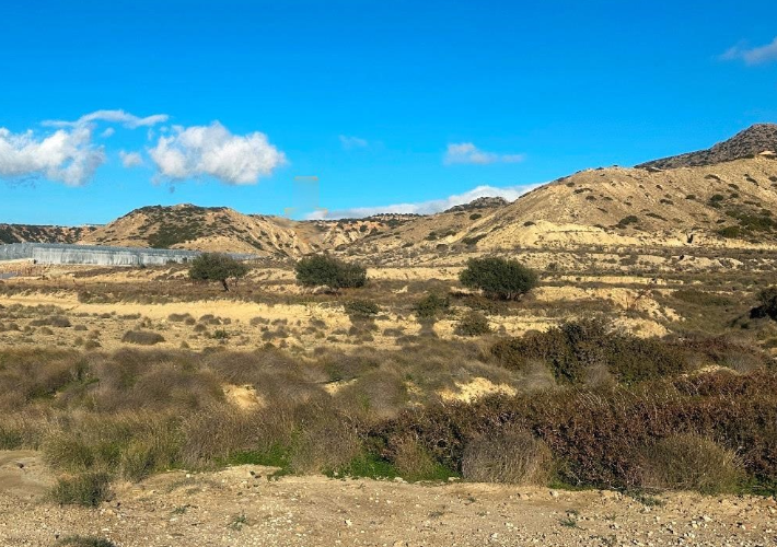 Αγροτεμάχιο 24.700 τ.μ.