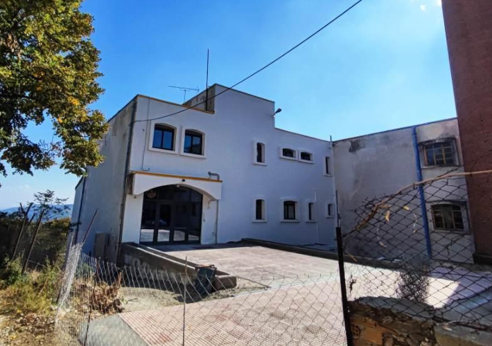 Βιομηχανικός χώρος 8.890 τ.μ.