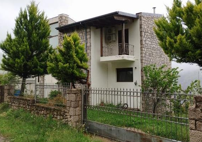 Μονοκατοικία 333 τ.μ.