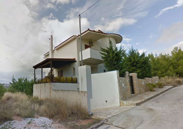 Μονοκατοικία 294 τ.μ. με θέσεις στάθμευσης