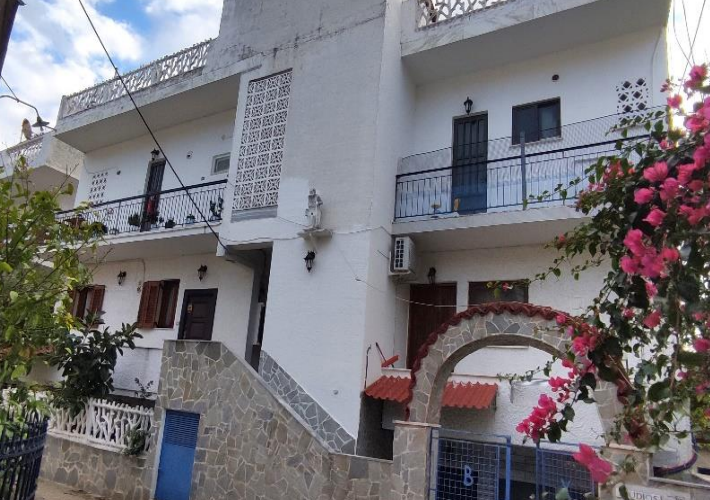 Ενοικιαζόμενα δωμάτια 415 τ.μ.